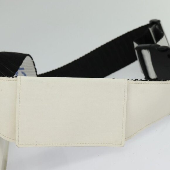 CHANEL Waist Bag Nylon White CC Auth bs25229 - Picture 12 of 16